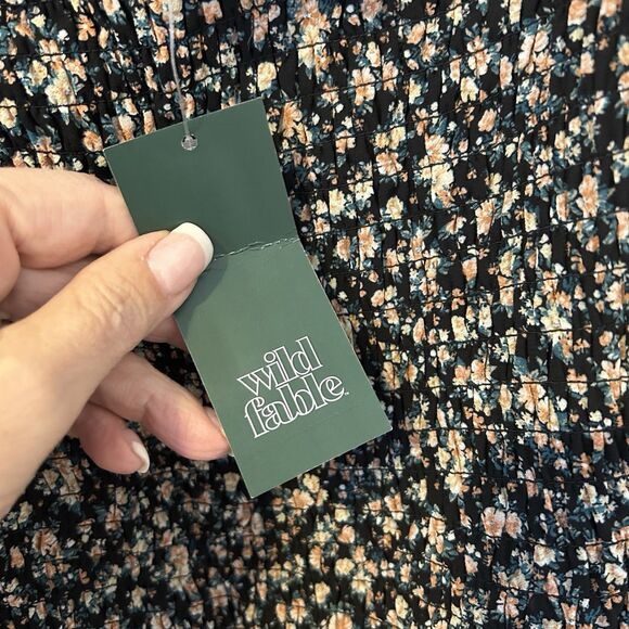 Womens Dark Ditsy Floral Dark Fairy Whimsigoth Top Size 1X Sheer Long Sleeve NWT - Picture 7 of 13